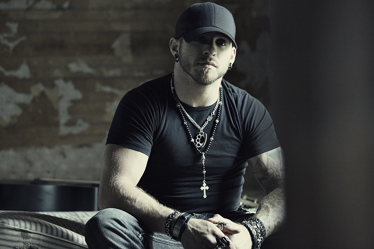 BRANTLEY GILBERT NA TURNÉ S NICKELBACK