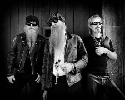 JAMEY JOHNSON VZDÁ POCTU ZZ TOP!